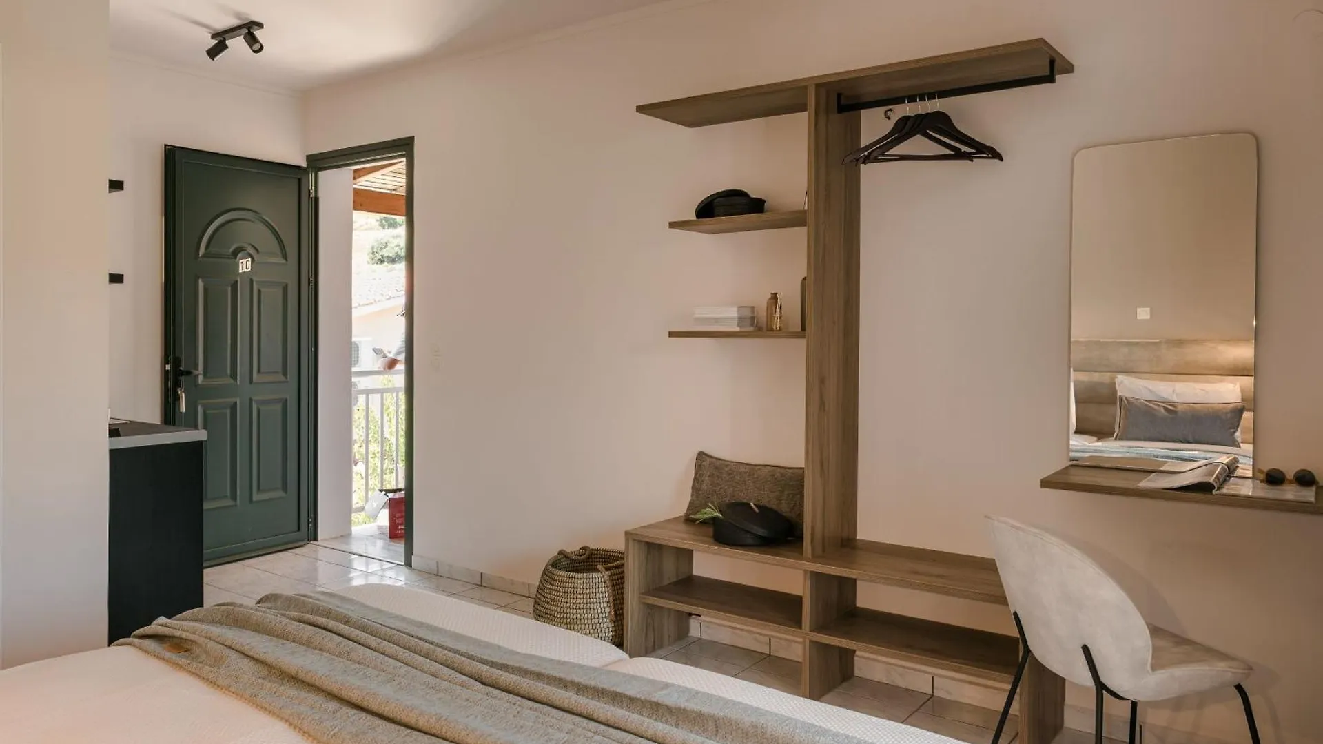 Rosilion Studios & Apartments Katelios Greece