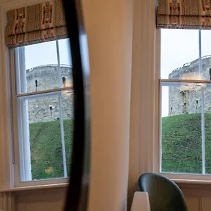 Peckitt Street - Castle Bailey Apartment York